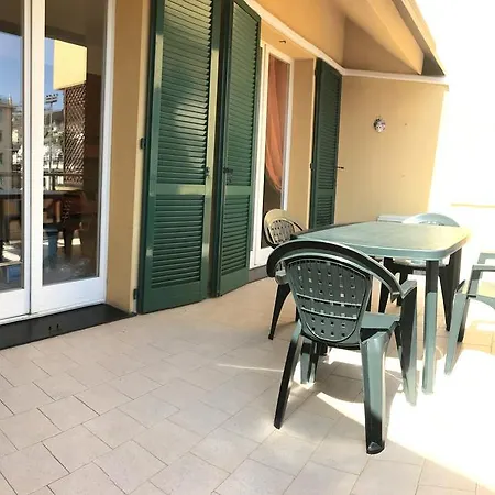 Flat Acquamarina Σαν Ρέμο