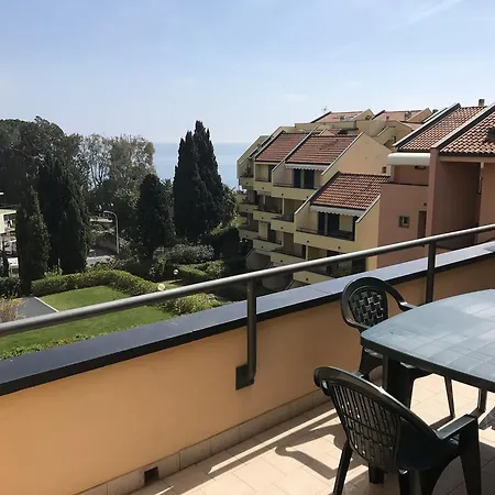 Flat Acquamarina Apartmán